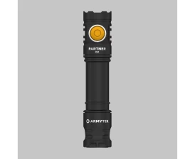 Фонарь Armytek Partner C2 Magnet USB белый диод (Гладкий рефлектор)(1100 люмен)