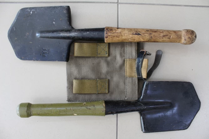 Лопата малая пехотная армейская (МПЛ-50) фото 1