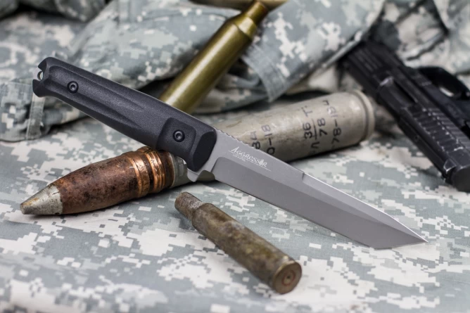 Нож тактический Aggressor AUS-8 TW (Black Kraton, AUS-8) фото 2