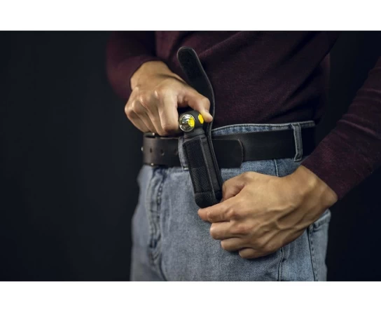 Фонарь Armytek Wizard C2 Pro Max Magnet USB теплый диод LR (Гладкий рефлектор)(3870 люмен) фото 7